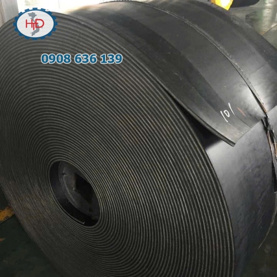 Băng tải cao su đen 10li 4 lớp B700